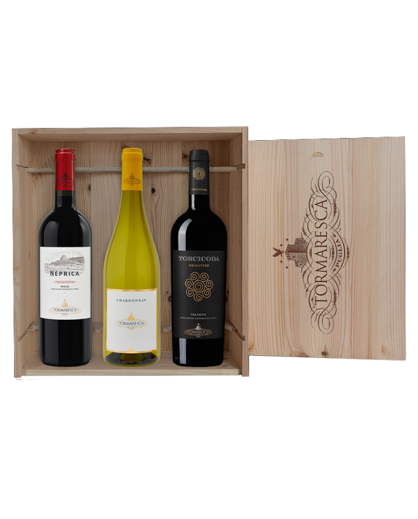 Red Wines  Cassetta in Legno da 3 BT: Nèprica Primitivo, Puglia IGT 2019 Chardonnay, Puglia 2019 Torcicoda, Salento IGT 2018 ...