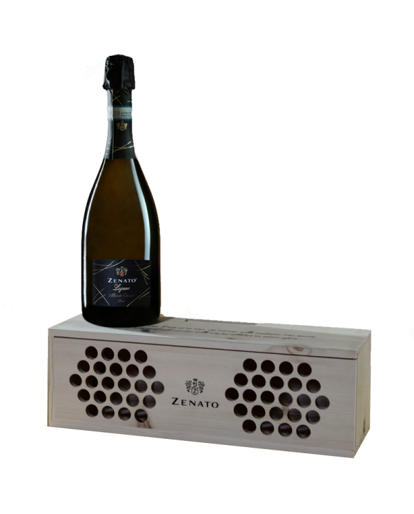 White wines  Cassetta Gorge Crisalidi con Lugana D.O.C. Metodo classico brut 2017 - Zenato 31,23 â‚¬ White wines  Cassetta Gorge Crisalidi con Lugana D.O.C. Metodo classico brut 2017 - Zenato 31,23 â‚¬