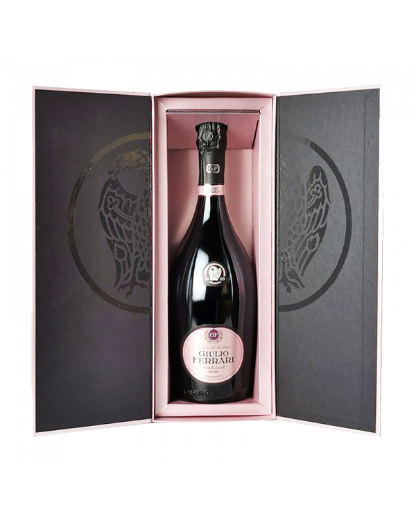 Rosé Wines  Cofanetto Giulio Ferrari Rosè 2009 - Ferrari 237,70 â‚¬ Rosé Wines  Cofanetto Giulio Ferrari Rosè 2009 - Ferrari 237,70 â‚¬