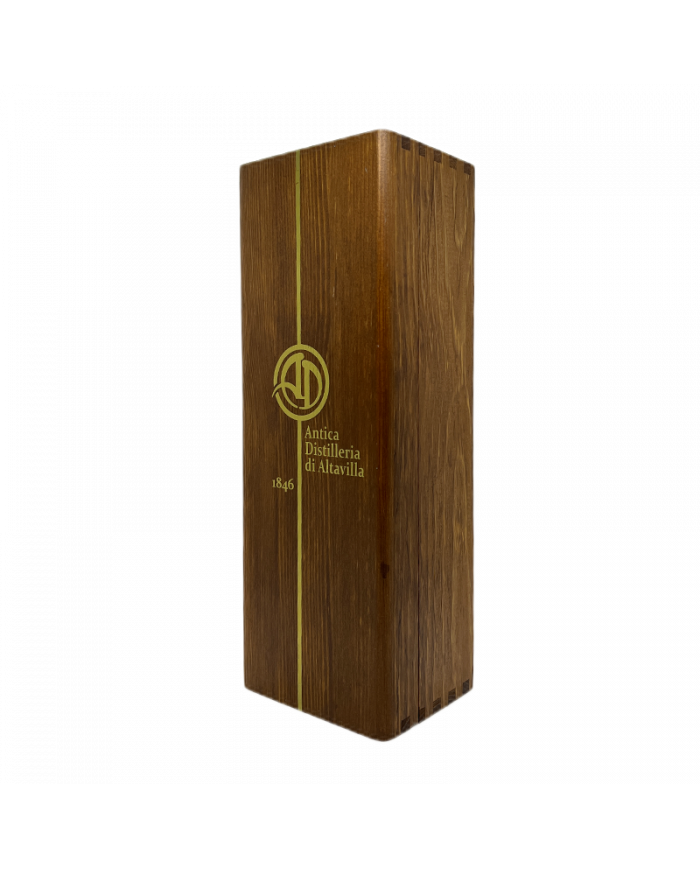 Distillati  Grappa Riserva Luigi II invecchiata 10 anni con cassetta - Altavilla 41,63 €