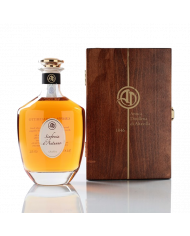 Distillati  Grappa Riserva Sinfonia d’autunno Cassetta legno - Altavilla 70,00 €