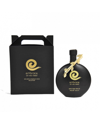 Olio Extravergine di Oliva  Embrace Olio extravergine di oliva Sicilia IGP 100 ml - Evo Embrace 14,42 € Olio Extravergine di Oliva  Embrace Olio extravergine di oliva Sicilia IGP 100 ml - Evo Embrace 14,42 €