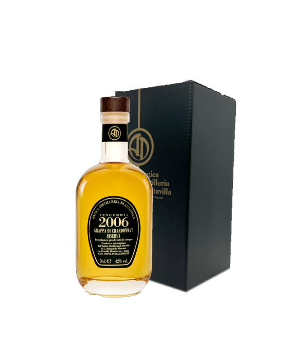 Distillates Grappa Riserva Chardonnay - Altavilla 30,00 € Distillates Grappa Riserva Chardonnay - Altavilla 30,00 €