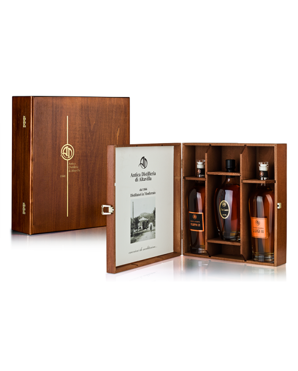 Distillati Riserva Filippo III - Riserva Luigi II - Riserva I Tre lustri in cassetta legno - Altavilla 149,18 € Distillati Riserva Filippo III - Riserva Luigi II - Riserva I Tre lustri in cassetta legno - Altavilla 149,18 €