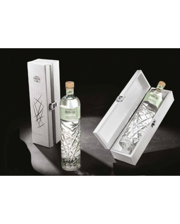 Distillati  Grappa Erbaluce Confezione Regalo Luci nel Legno - Francoli 34,50 €