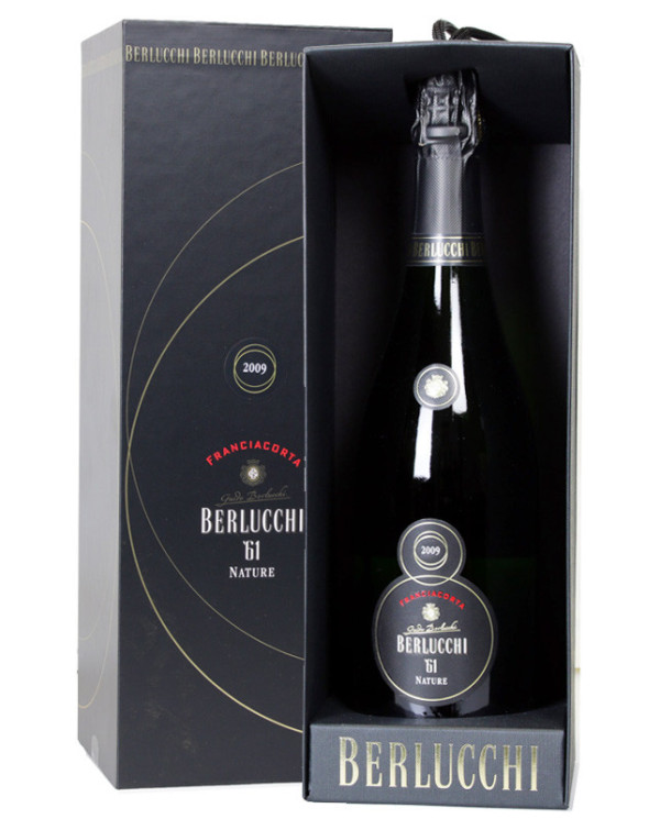White wines  Franciacorta DOCG '61 Nature 2016 astuccio luxury - Berlucchi 36,30 â‚¬ White wines  Franciacorta DOCG '61 Nature 2016 astuccio luxury - Berlucchi 36,30 â‚¬