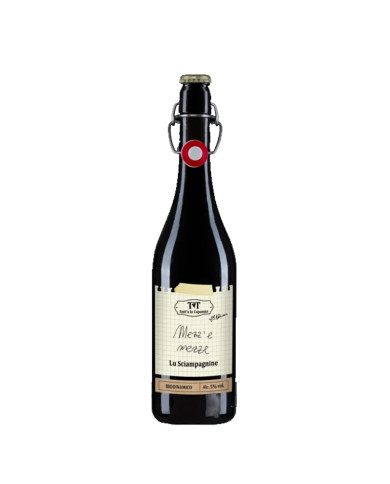 Sparkling Wines  Sotto' a la capanne Lu Sciampagnine Mezz’ e mezze - Cantina Orsogna 10,66 € Sparkling Wines  Sotto' a la capanne Lu Sciampagnine Mezz’ e mezze - Cantina Orsogna 10,66 €