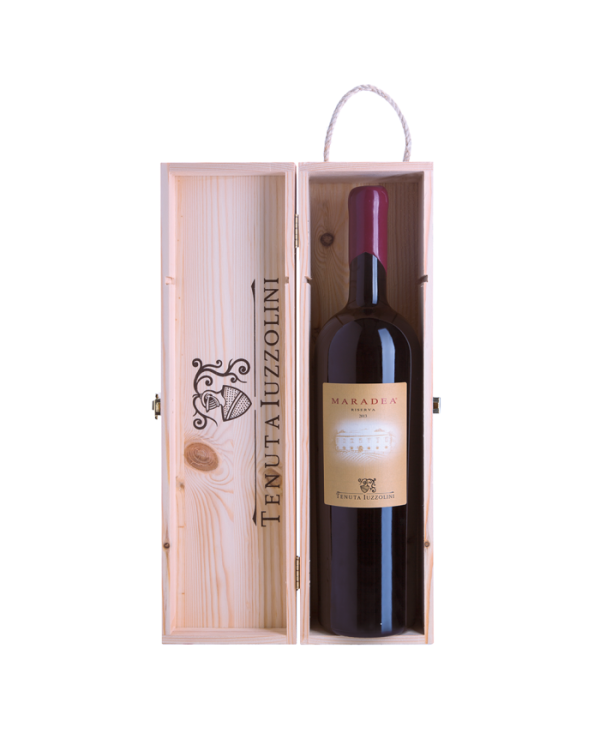 Rode wijnen  Maradea Rosso Riserva 2021 Magnum - Tenuta Iuzzolini 58,63 â‚¬ Rode wijnen  Maradea Rosso Riserva 2021 Magnum - Tenuta Iuzzolini 58,63 â‚¬