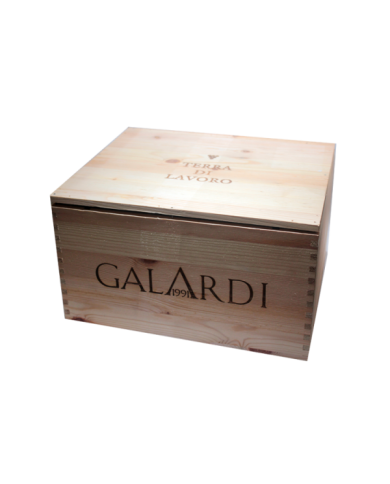 Red Wines  Cassetta legno 6 bt. Terra di Lavoro 2011 - 2012 - 2014 - 2016 - 2017 -2018 - Galardi 258,64 â‚¬ Red Wines  Cassetta legno 6 bt. Terra di Lavoro 2011 - 2012 - 2014 - 2016 - 2017 -2018 - Galardi 258,64 â‚¬