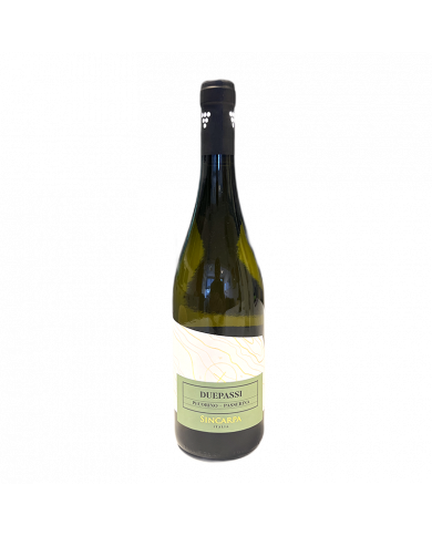 Vini Bianchi  Due Passi Pecorino - Passerina IGP 2021 - Sincarpa 6,75 € Vini Bianchi  Due Passi Pecorino - Passerina IGP 2021 - Sincarpa 6,75 €