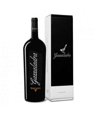 Vini Rossi  Gazzaladra Montepulciano d'Abruzzo DOC 2013 Magnum - Sincarpa 22,00 € Vini Rossi  Gazzaladra Montepulciano d'Abruzzo DOC 2013 Magnum - Sincarpa 22,00 €