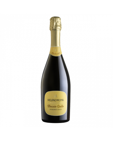 White wines  Moscato Giallo Spumante Dolce Vigneti delle Dolomiti IGT - Mezzacorona 12,30 € White wines  Moscato Giallo Spumante Dolce Vigneti delle Dolomiti IGT - Mezzacorona 12,30 €