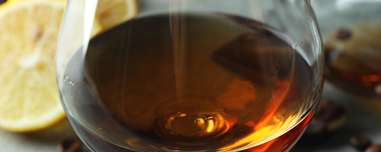 Brandy, Cognac e Armagnac: Differenze, Caratteristiche e Abbinamenti