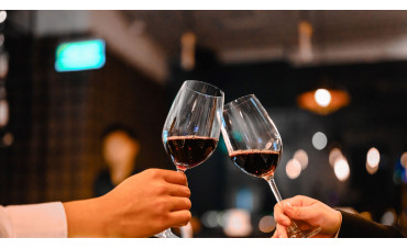 Vinitaly: La Guida Completa al Più Famoso Festival del Vino Italiano Vinitaly: La Guida Completa al Più Famoso Festival del Vino Italiano